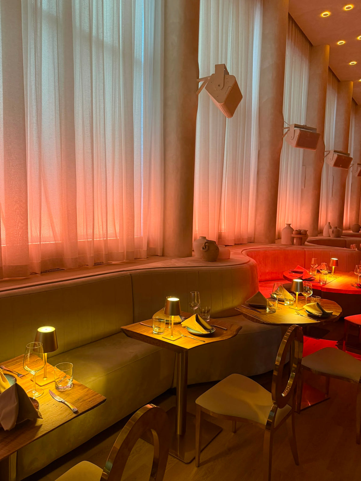 ALIA — the room set for a corporate day